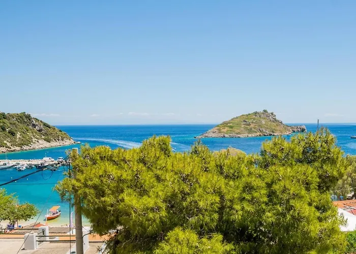 Armiriki Holiday Home
